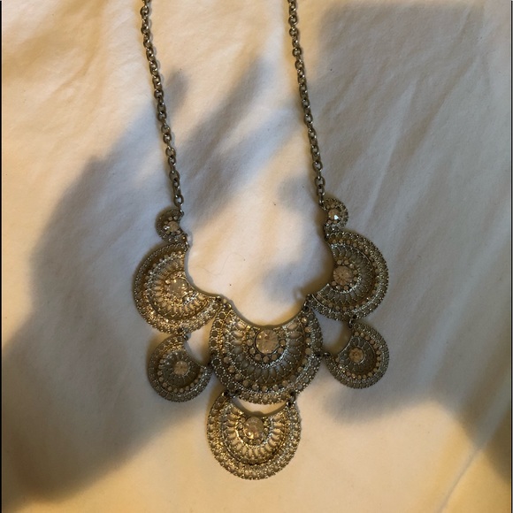 Francesca’s Statement Necklace - Picture 2 of 2